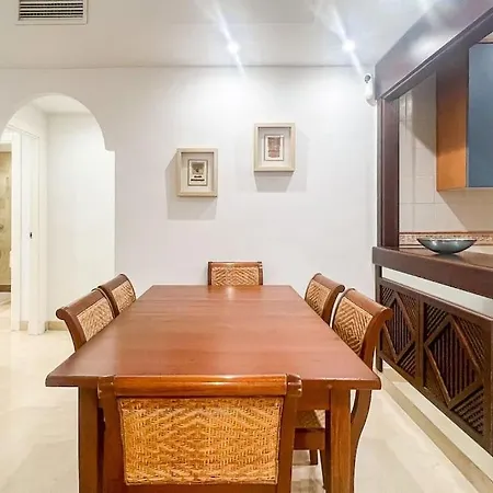 Oleholidays Oasis Junto A Puente Apartment Marbella